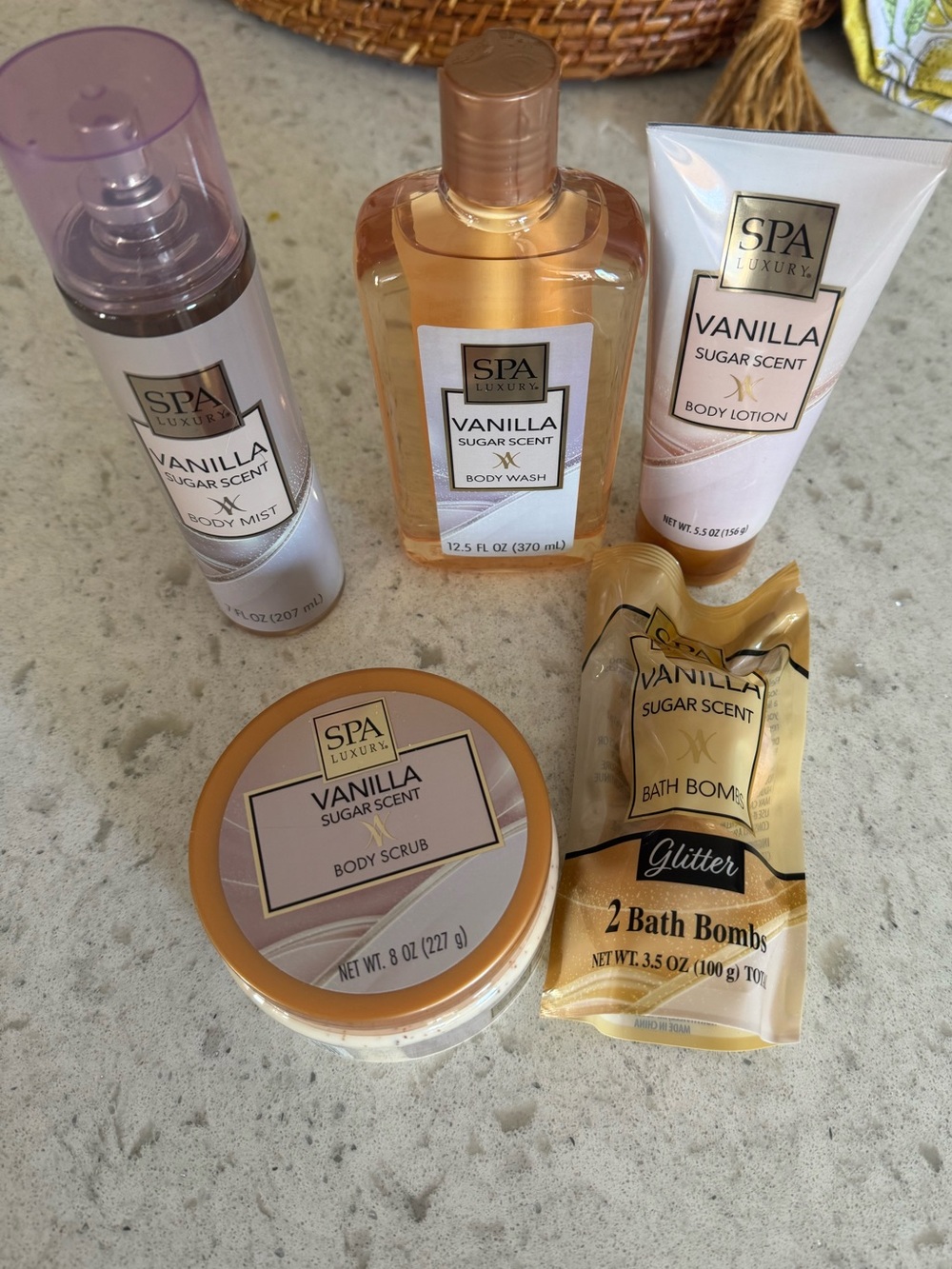 Spa Luxury Vanilla Sugar Scent 5-Piece Bath & Body Gift Set ✨